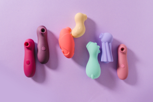 LOLA GAMES FANTASY LOLA GAMES FANTASY