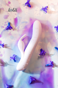 LOVE STORY WHITE RABBIT LOVE STORY WHITE RABBIT
