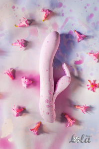 LOVE STORY WHITE RABBIT LOVE STORY WHITE RABBIT