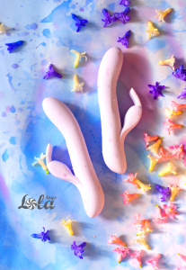 LOVE STORY WHITE RABBIT LOVE STORY WHITE RABBIT