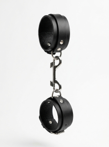 Наручники с двойным карабином Control 53028ars