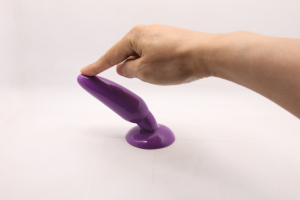 Анальная пробка с присоской 3,7 см purple BI-017001R